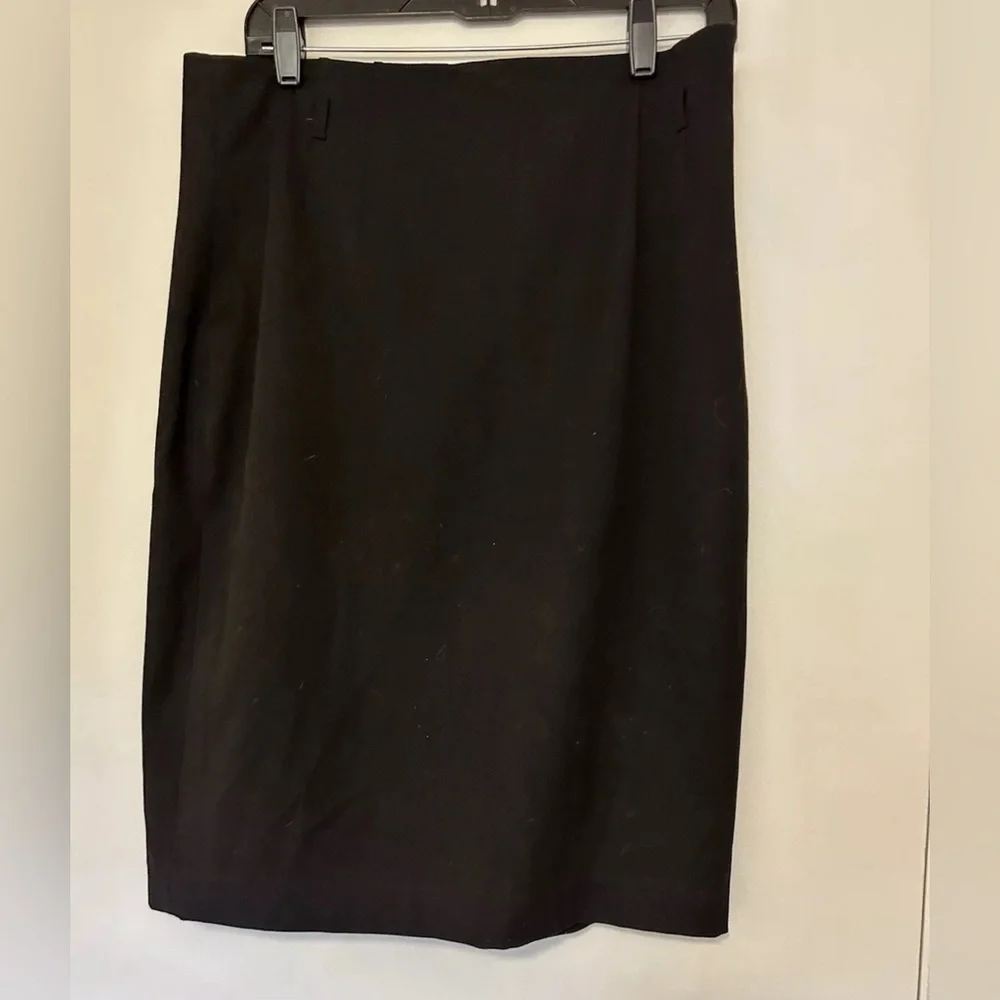 Express 2 piece suit, Black Jacket size 8, Skirt Size 12 - Picture 5 of 8